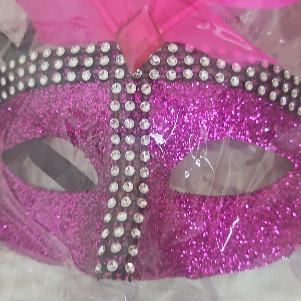 Masque Halloween Party Pink W Stones